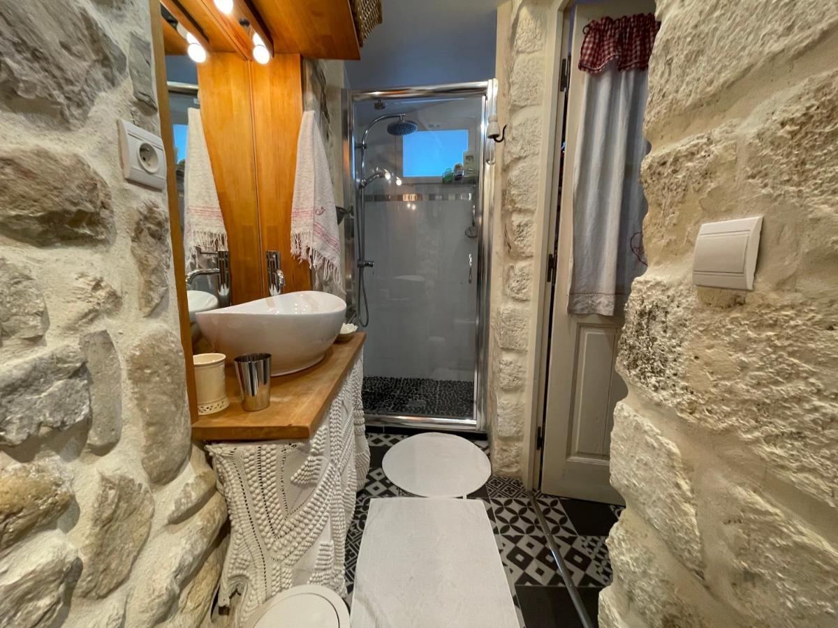Le Duplex De Lapparan Saint-Drezery Екстериор снимка